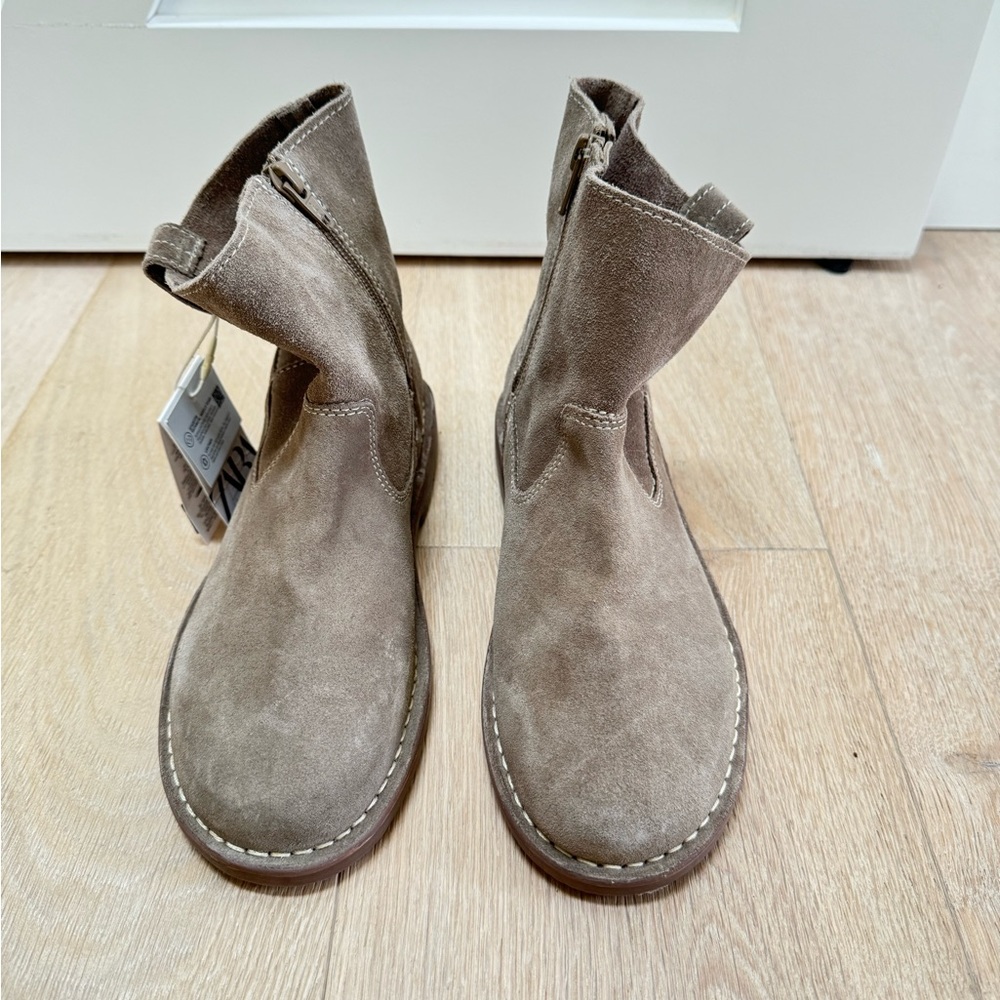 Zara Kids Tan Suede Boots